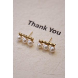 Tri-Pearl Balance Beam Earrings