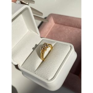 Harvest Flutter Ring